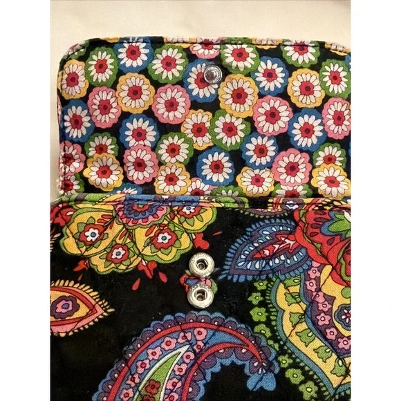 Vtg Vera Bradley Quilted Euro Wallet  Retired 2009 'Pattern Symphony in Hue" - Picture 11 of 16